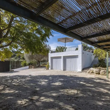 Casa Rosalia By Aguilarent